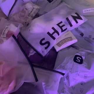 Foto do grupo SHEIN 50% off, de Promoções e Ofertas